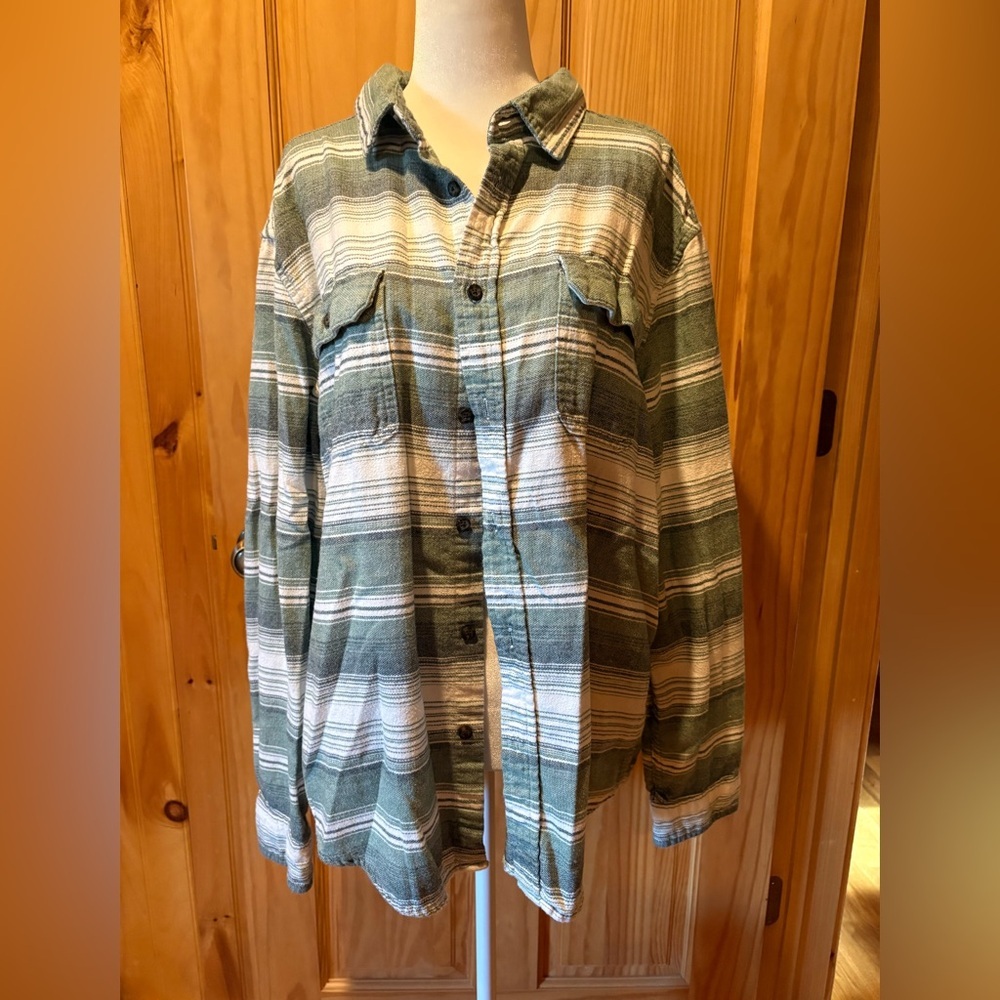 Goodfellow & Co Men's Green and White Striped Flannel Shirt size L